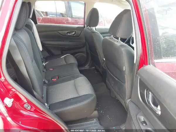 JN8AT2MT3HW392867 2017 NISSAN ROGUE - Image 8