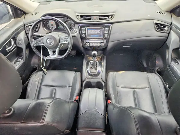 JN8AT2MT3HW399155 2017 NISSAN ROGUE - Image 8