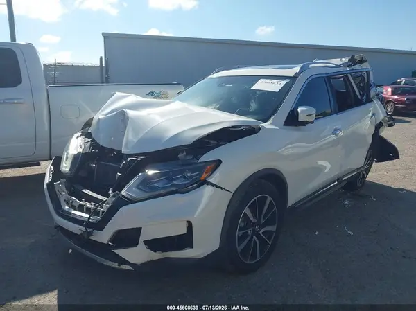 JN8AT2MT3HW399317 2017 NISSAN ROGUE - Image 2