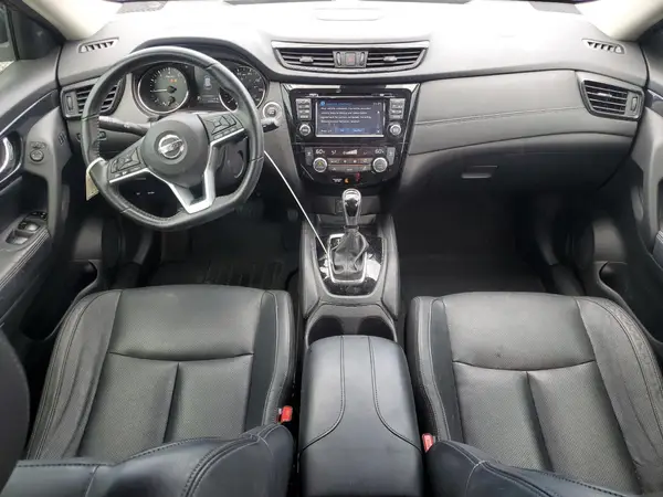 JN8AT2MT3HW403303 2017 NISSAN ROGUE - Image 8
