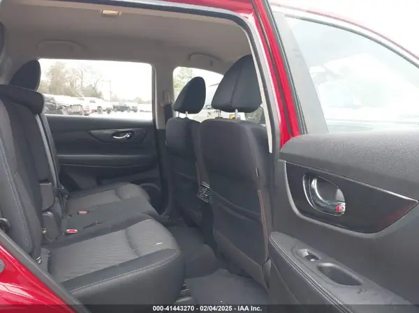 JN8AT2MT3HW404676 2017 NISSAN ROGUE - Image 8
