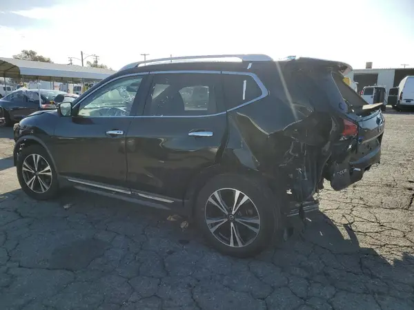 JN8AT2MT3HW404855 2017 NISSAN ROGUE - Image 2