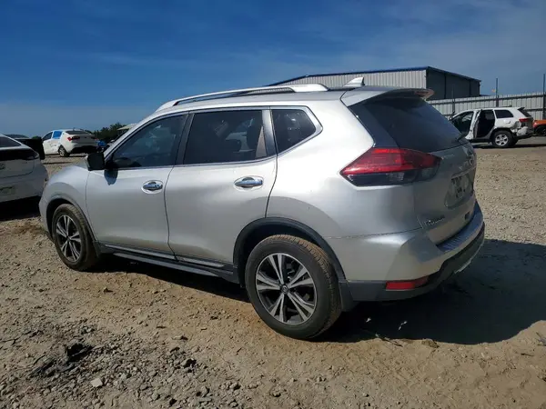 JN8AT2MT3HW406654 2017 NISSAN ROGUE - Image 2