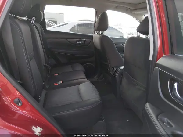 JN8AT2MT3HW407383 2017 NISSAN ROGUE - Image 8