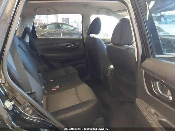 JN8AT2MT3JW451003 2018 NISSAN ROGUE - Image 8