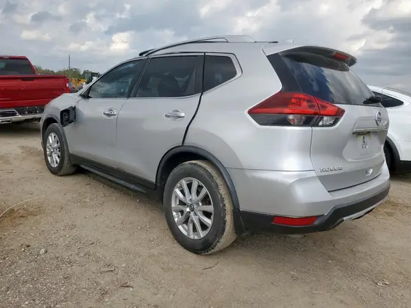 JN8AT2MT3JW451065 2018 NISSAN ROGUE - Image 2