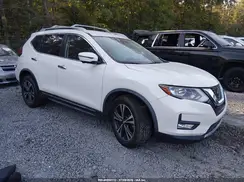 JN8AT2MT3JW451079 2018 NISSAN ROGUE
