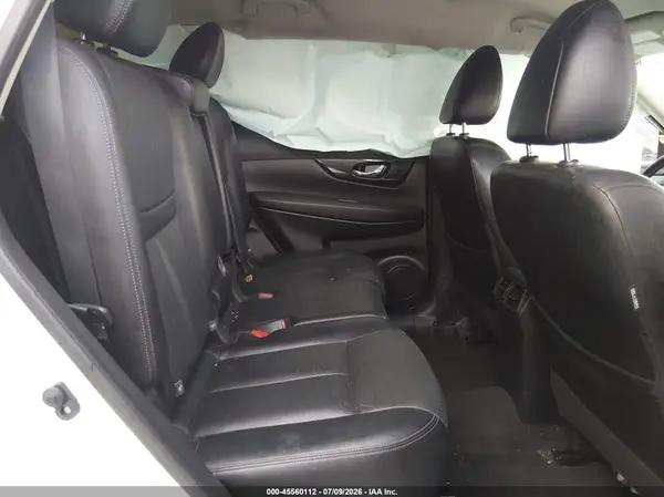 JN8AT2MT3JW451079 2018 NISSAN ROGUE - Image 8
