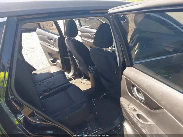JN8AT2MT3JW451180 2018 NISSAN ROGUE - Image 8