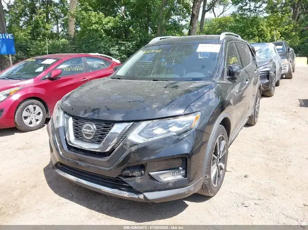 JN8AT2MT3JW452491 2018 NISSAN ROGUE - Image 2