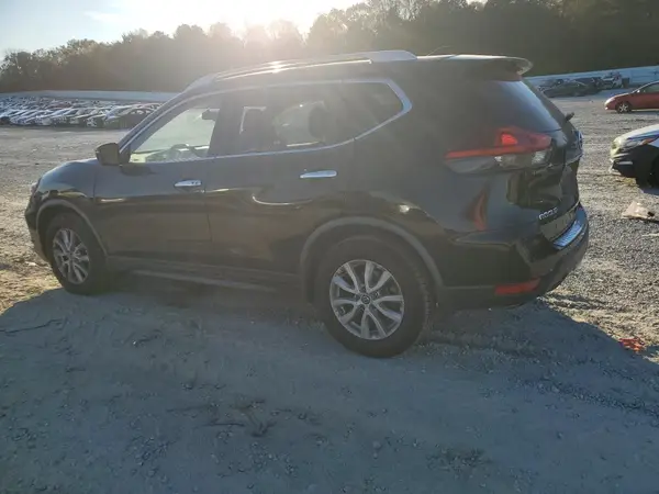 JN8AT2MT3JW457514 2018 NISSAN ROGUE - Image 2
