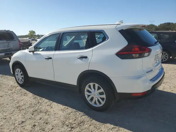 JN8AT2MT3JW458775 2018 NISSAN ROGUE - Image 2