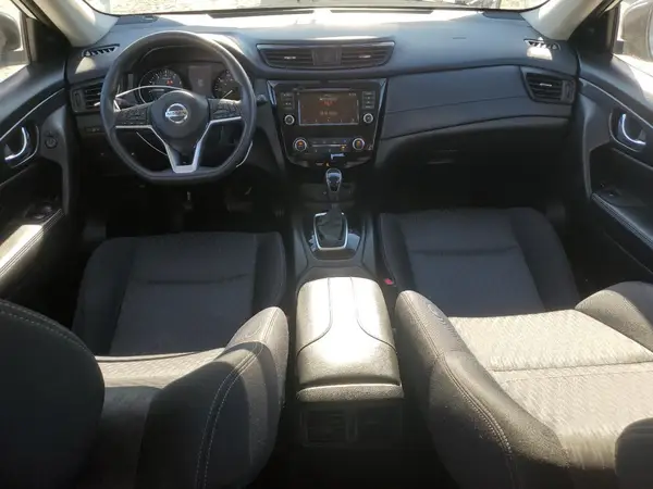 JN8AT2MT3JW458775 2018 NISSAN ROGUE - Image 8