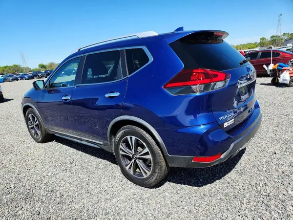 JN8AT2MT3JW459974 2018 NISSAN ROGUE - Image 2