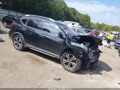 JN8AT2MT3JW460767 2018 NISSAN ROGUE