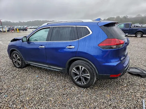 JN8AT2MT3JW461403 2018 NISSAN ROGUE - Image 2