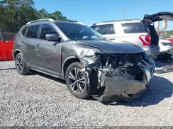 JN8AT2MT3JW465077 2018 NISSAN ROGUE