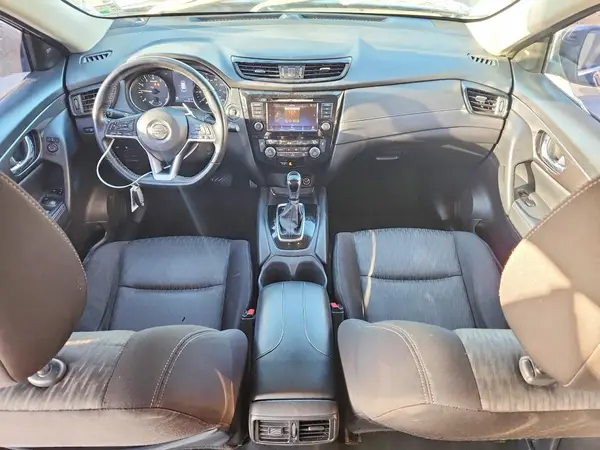 JN8AT2MT3JW468738 2018 NISSAN ROGUE - Image 8