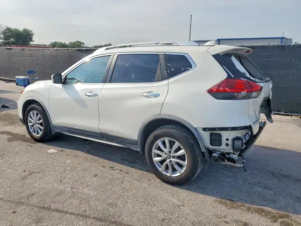 JN8AT2MT3JW469999 2018 NISSAN ROGUE - Image 2