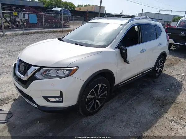 JN8AT2MT3JW485720 2018 NISSAN ROGUE - Image 2