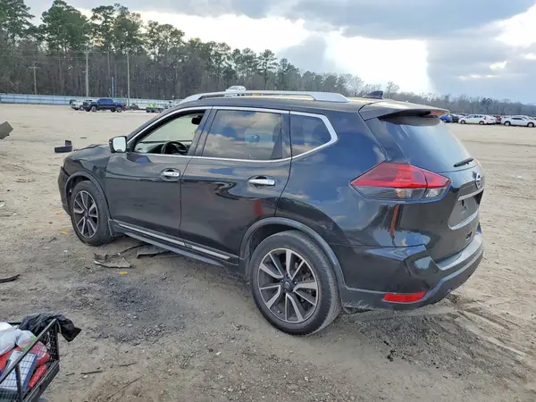 JN8AT2MT3JW485765 2018 NISSAN ROGUE - Image 2