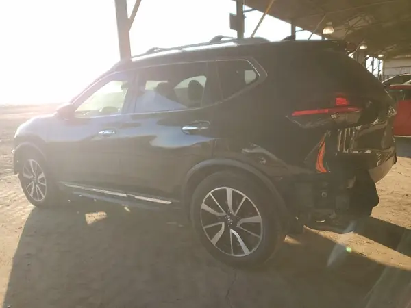 JN8AT2MT3JW486527 2018 NISSAN ROGUE - Image 2