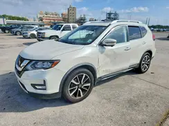 JN8AT2MT3JW486947 2018 NISSAN ROGUE