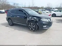 JN8AT2MT3JW488584 2018 NISSAN ROGUE