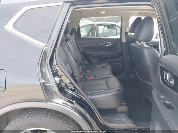 JN8AT2MT3JW488584 2018 NISSAN ROGUE - Image 8