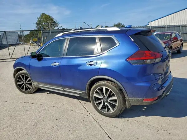 JN8AT2MT3JW491307 2018 NISSAN ROGUE - Image 2