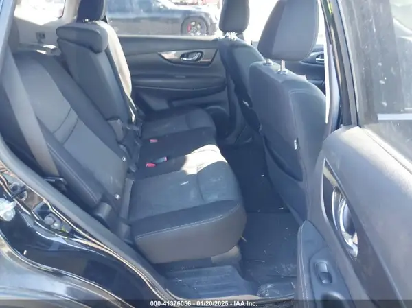 JN8AT2MT3JW492246 2018 NISSAN ROGUE - Image 8