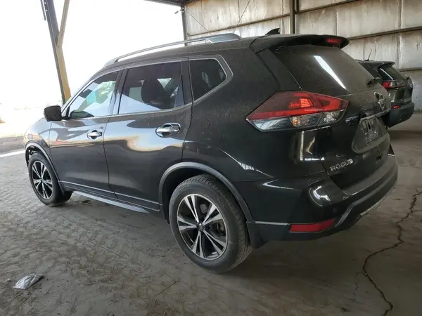 JN8AT2MT3KW252096 2019 NISSAN ROGUE - Image 2