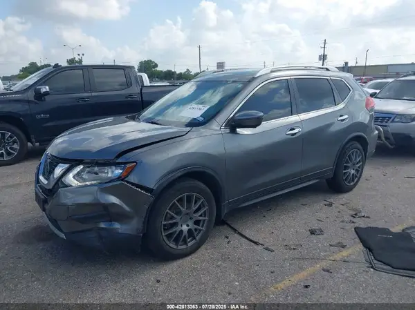 JN8AT2MT3KW255127 2019 NISSAN ROGUE - Image 2