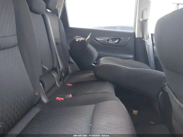 JN8AT2MT3KW255127 2019 NISSAN ROGUE - Image 8