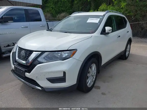 JN8AT2MT3KW255354 2019 NISSAN ROGUE - Image 2