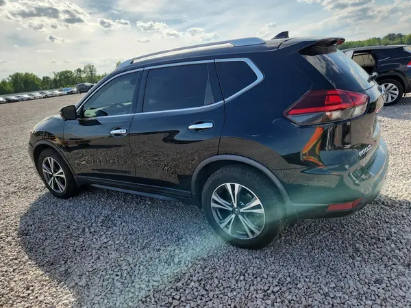 JN8AT2MT3KW259243 2019 NISSAN ROGUE - Image 2