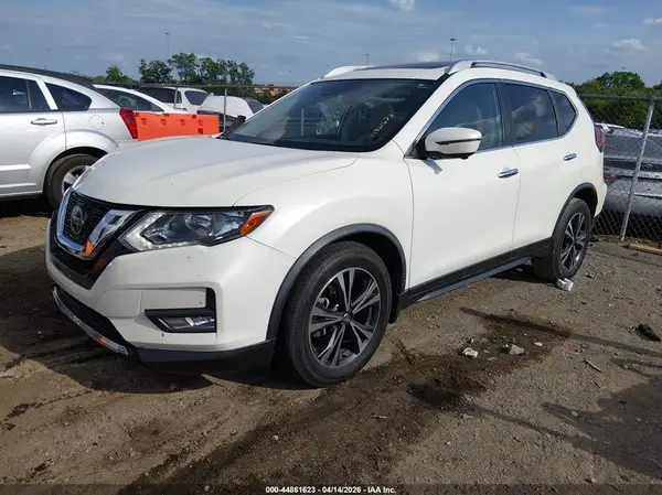 JN8AT2MT3KW259811 2019 NISSAN ROGUE - Image 2