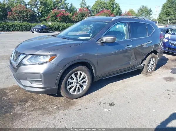 JN8AT2MT3KW265611 2019 NISSAN ROGUE - Image 2