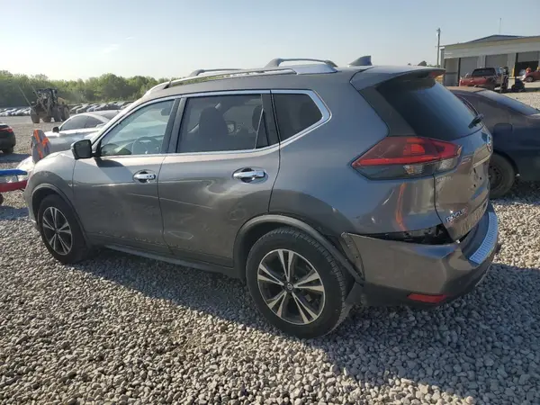 JN8AT2MT3KW266581 2019 NISSAN ROGUE - Image 2