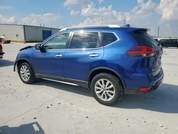 JN8AT2MT3KW501769 2019 NISSAN ROGUE - Image 2