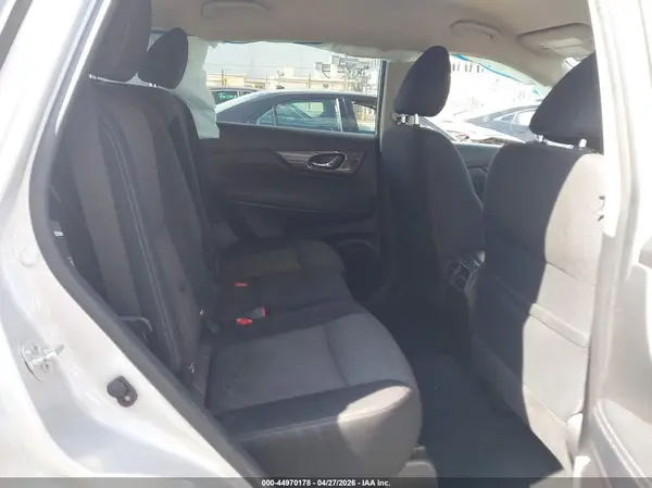 JN8AT2MT3KW501867 2019 NISSAN ROGUE - Image 8