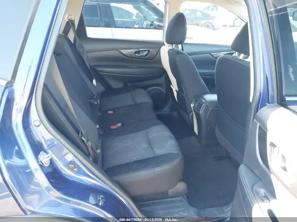 JN8AT2MT3KW505059 2019 NISSAN ROGUE - Image 8