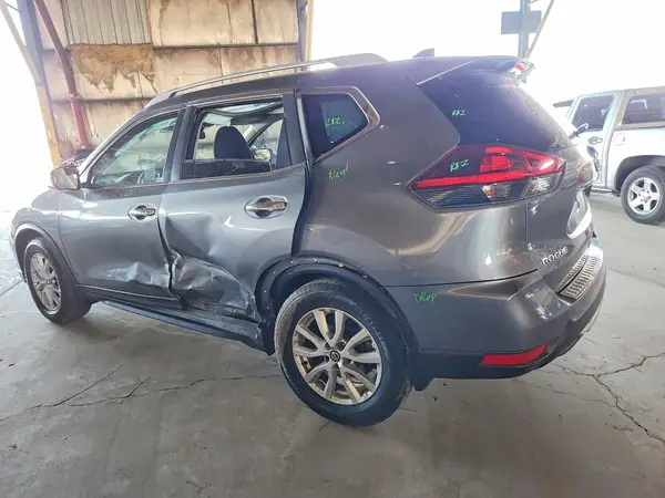 JN8AT2MT3KW505465 2019 NISSAN ROGUE - Image 2
