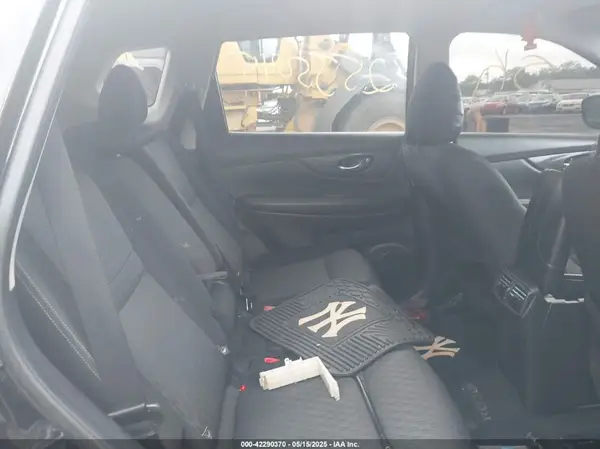 JN8AT2MT3LW003220 2020 NISSAN ROGUE - Image 8