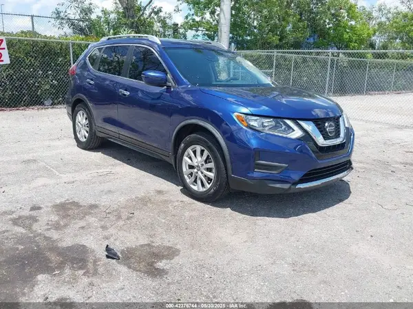 JN8AT2MT3LW008157 2020 NISSAN ROGUE - Image 1
