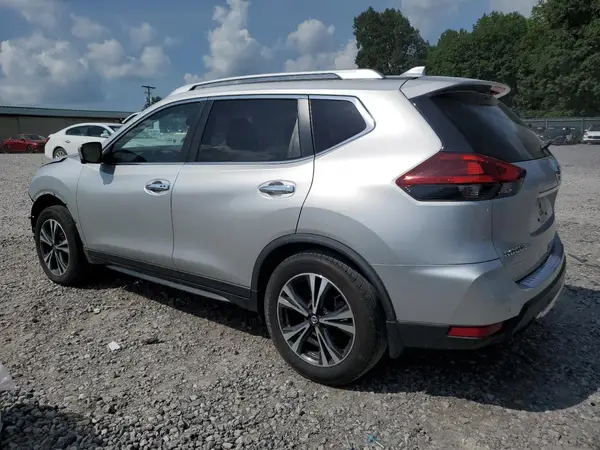 JN8AT2MT3LW009468 2020 NISSAN ROGUE - Image 2