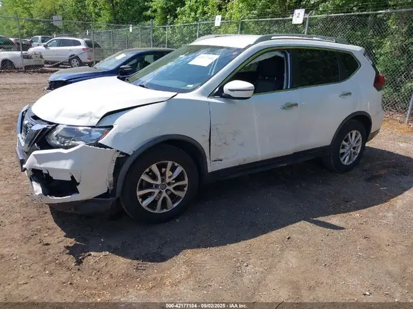 JN8AT2MT3LW011186 2020 NISSAN ROGUE - Image 2