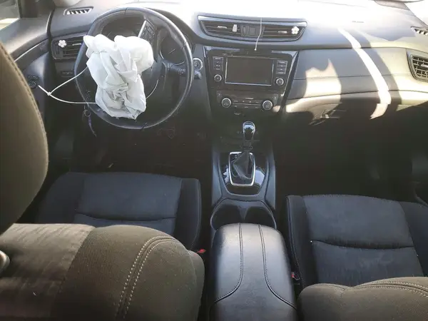 JN8AT2MT3LW033060 2020 NISSAN ROGUE - Image 8
