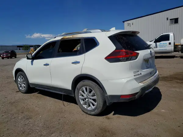 JN8AT2MT3LW033169 2020 NISSAN ROGUE - Image 2