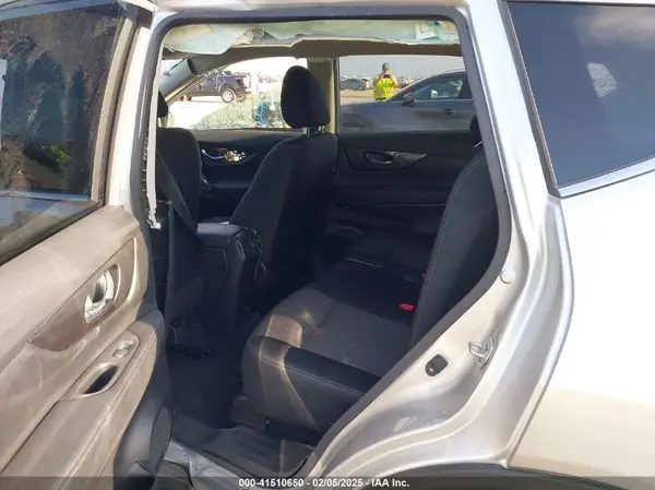 JN8AT2MT3LW034371 2020 NISSAN ROGUE - Image 8